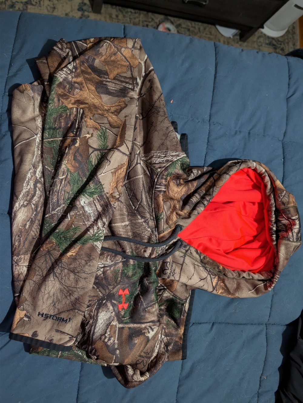 Under Armour Realtree Camo Jacket with Bright Pink Lining